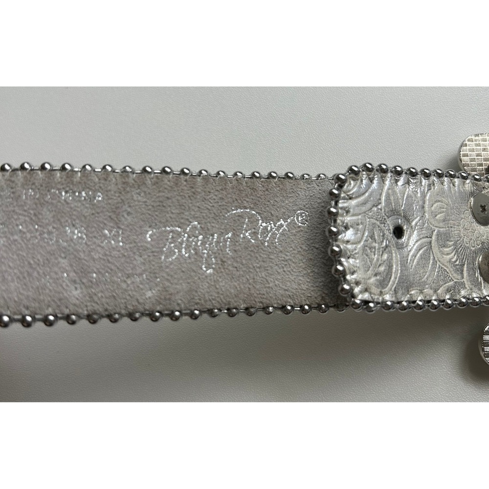 GUC Blazin Roxx Western Y2k Crystal Studded Embossed Silver Leather Belt - Picture 8 of 10